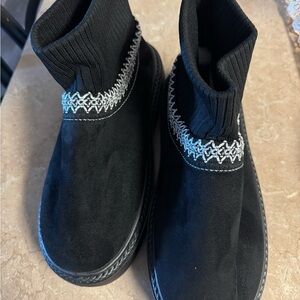 UGG Black Ankle Boots with Knit Trim